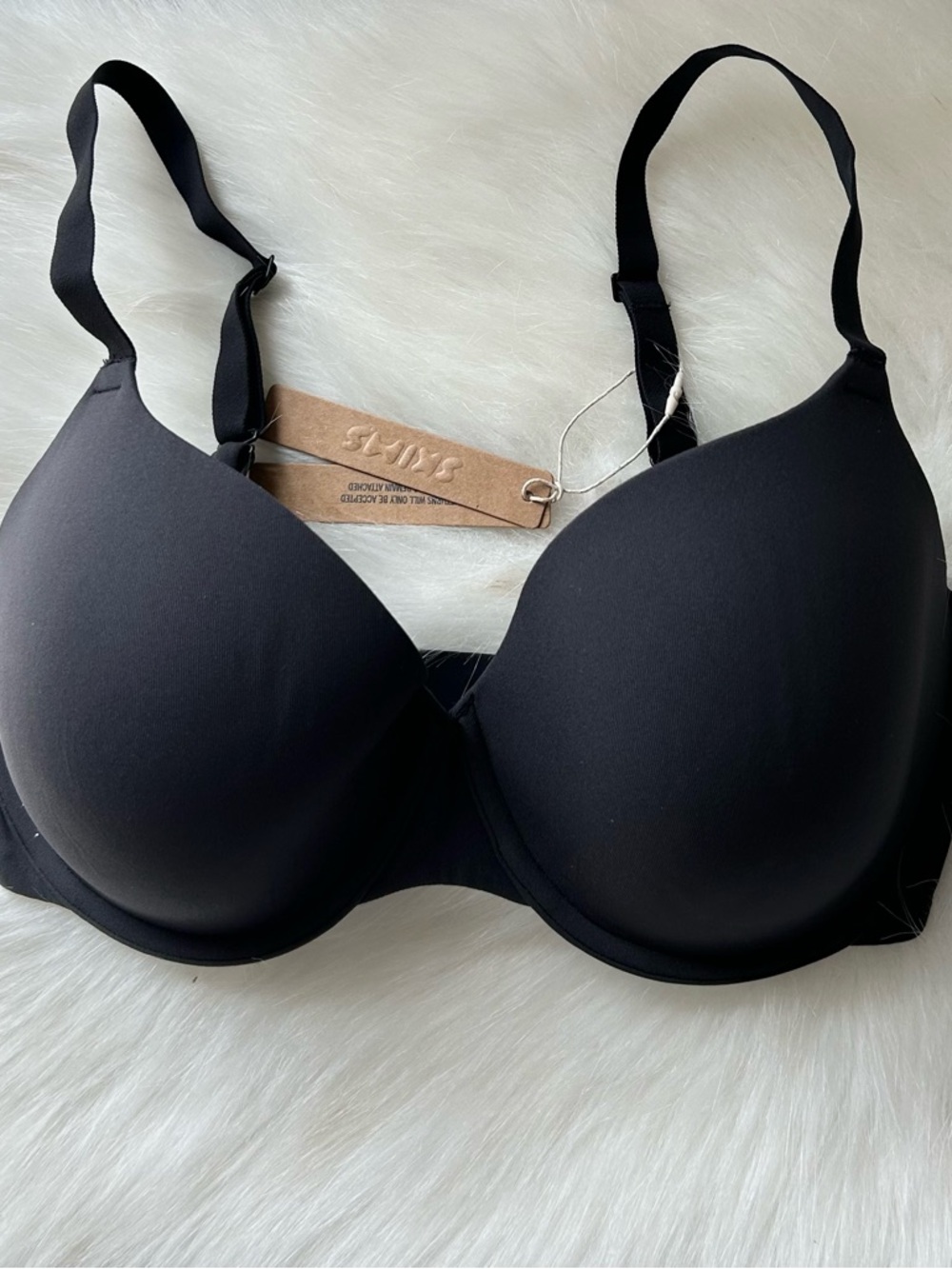 SKIMS Fits Everybody Tshirt Bra 32DDD BR-UWR-2294